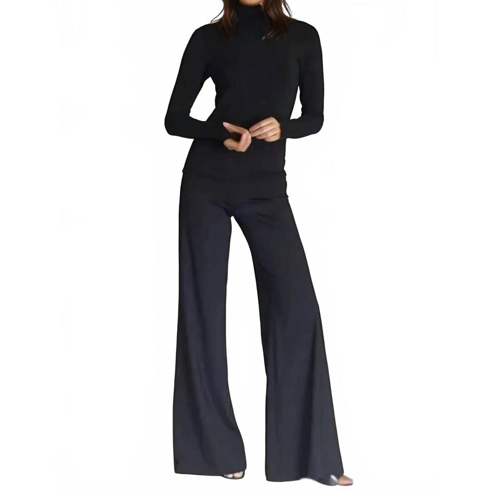NEW BUKI collagen turtleneck in classic black
